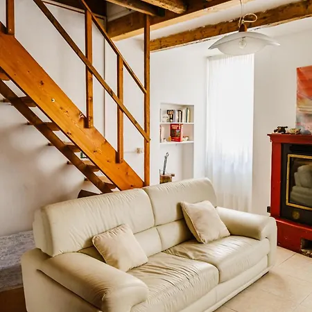 Cozy Castello شقة *