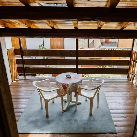 Cozy Castello Apartament Manerba del Garda