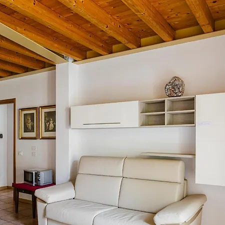 Cozy Castello